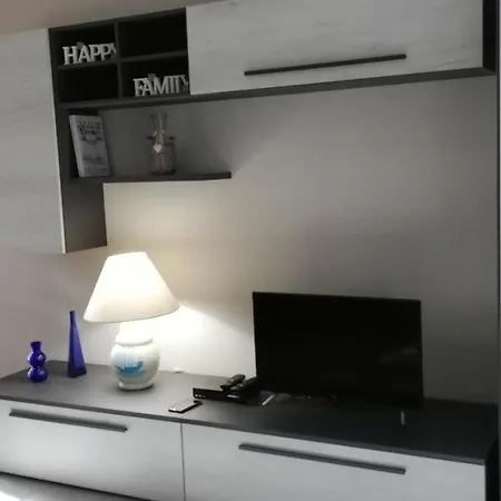 Apartment Monolocale In A Castiglioncello